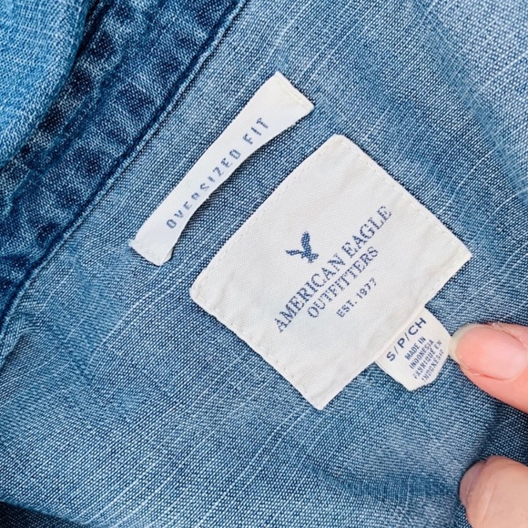 American Eagle Floral Denim Button Down Shirt - Picture 7 of 15